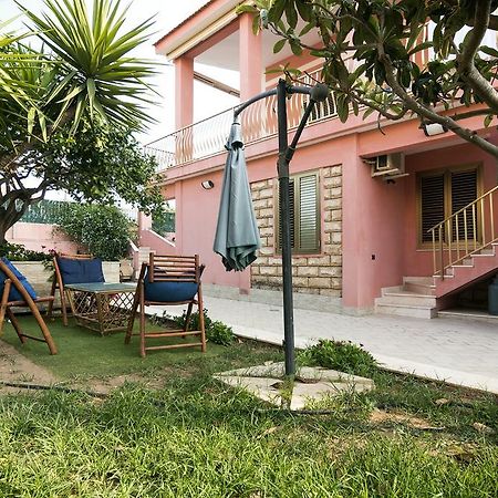 Bed and Breakfast La Rosa Del Deserto Scicli Zewnętrze zdjęcie